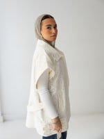 Broderie Anglaise vest
