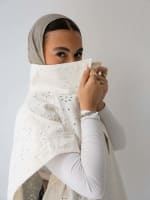 Broderie Anglaise vest