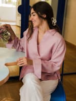 The soft glow top-pink