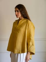 The soft glow top-mustard
