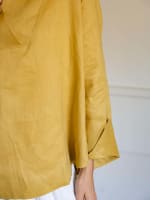The soft glow top-mustard
