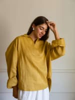 The soft glow top-mustard