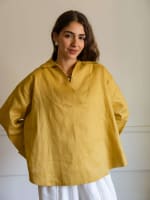 The soft glow top-mustard