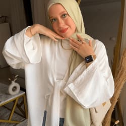 Front tie cardigan in white 