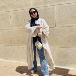 Flowy cardigan in beige 