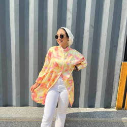 Tie dye shirt in orange 