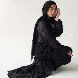 Chiffon Pleated kimono in black 