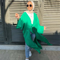 Front tie cardigan in green