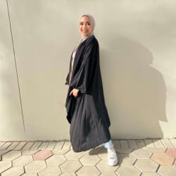 Flowy cardigan in black 
