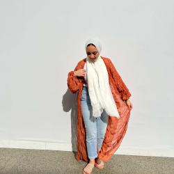 Pleated kimono in ginger 