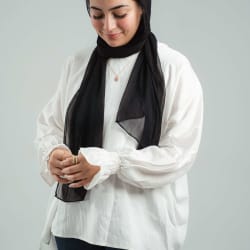 Basic top in white