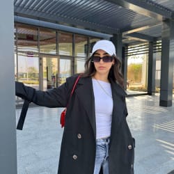 Long trench coat in black 