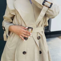 Long Trench coat in beige 