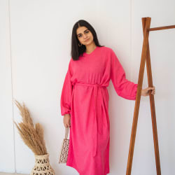 Basic dress in hot pink