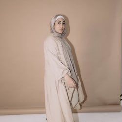 Flowy in latte 