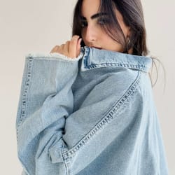 Denim jacket 