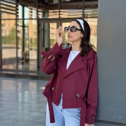 Cropped coat in burgundy 
