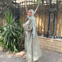 Flowy cardigan in olive 
