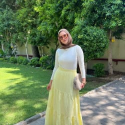 Flowy skirt- Butter yellow