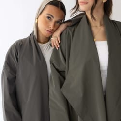 The waterproof coat-olive