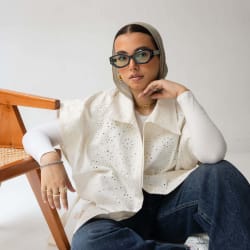 Broderie Anglaise vest