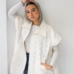 Broderie Anglaise vest