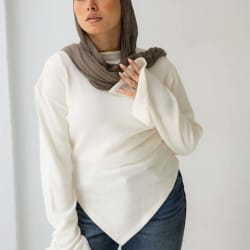 Everyday knit top- off white