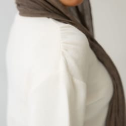 Everyday knit top- off white