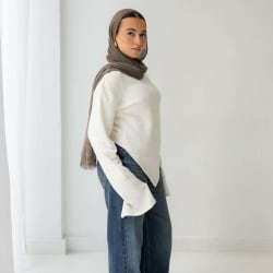 Everyday knit top- off white