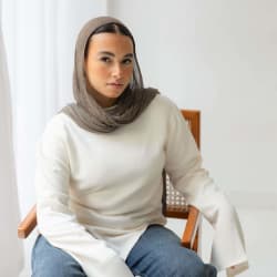 Everyday knit top- off white