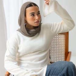 Everyday knit top- off white