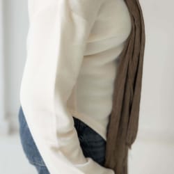 Everyday knit top- off white