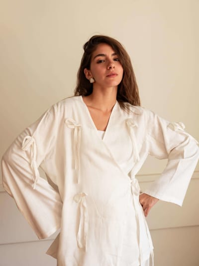 The ribbon blouse - white 