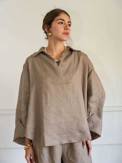 The soft glow top-cafe