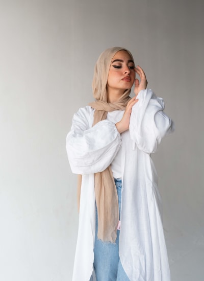 Flowy cardigan in white  Image