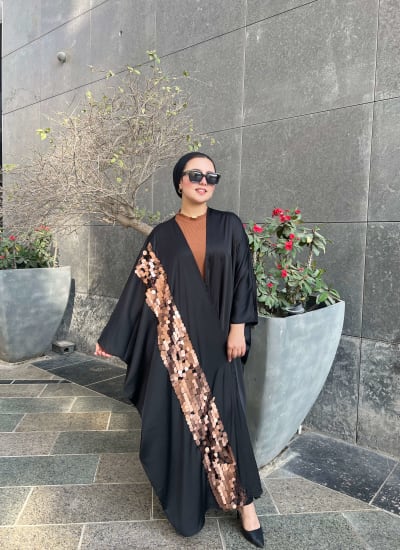 Arabic satin kaftan Image