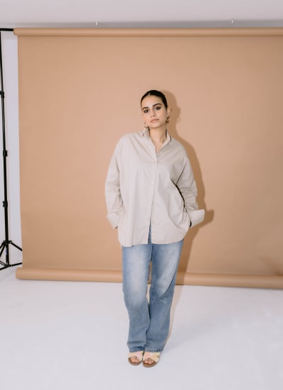 beige shirt Image
