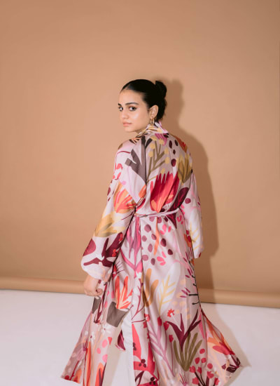 Gardenia silk kimono Image