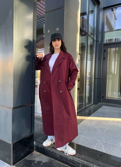 Trench coat in burgundy  Image