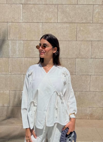 The ribbon blouse - white  Image