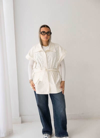 Broderie Anglaise vest Image