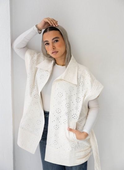 Broderie Anglaise vest Image