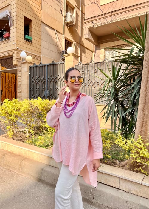 Ellen top in powder pink