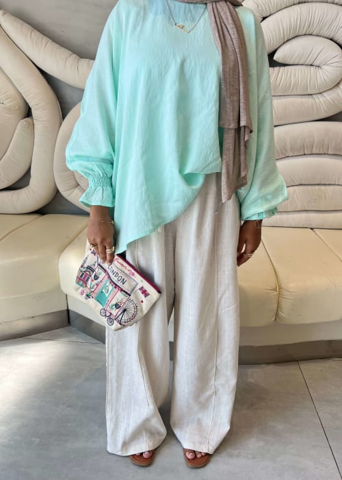 Flowy pants in beige 