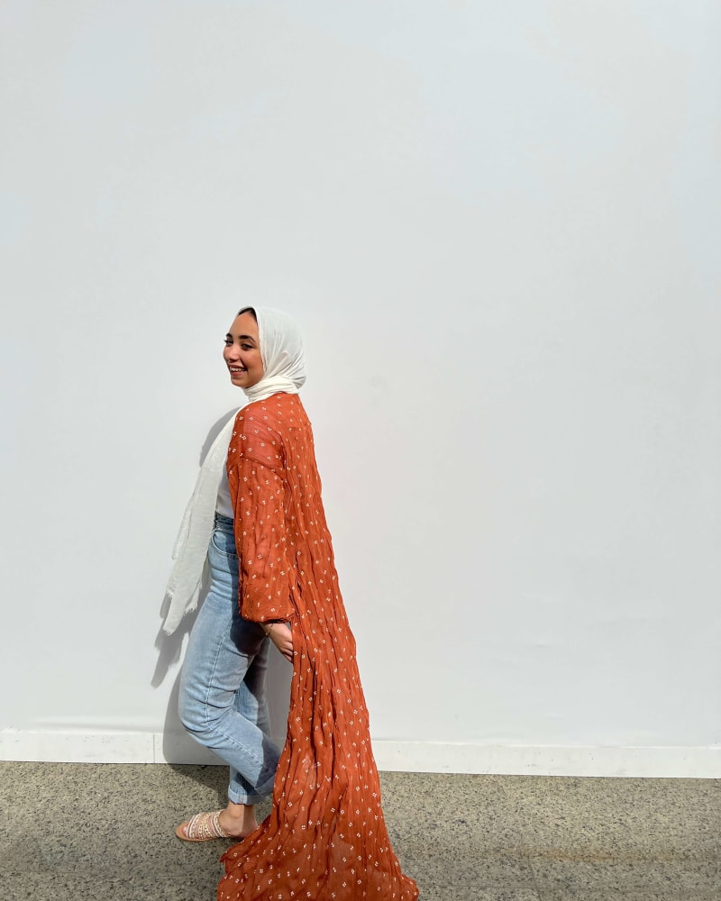 Pleated kimono in ginger 