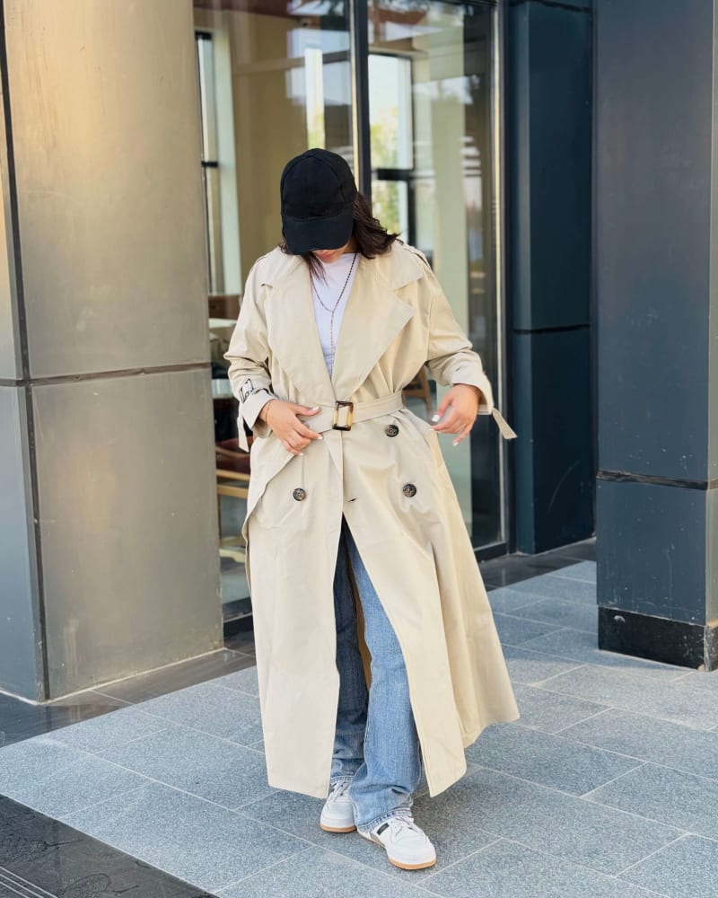 Long Trench coat in beige 
