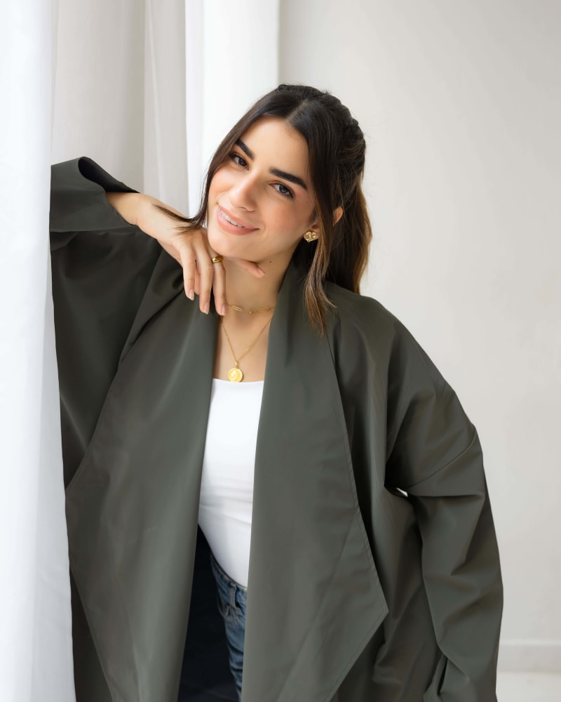 The waterproof coat-olive