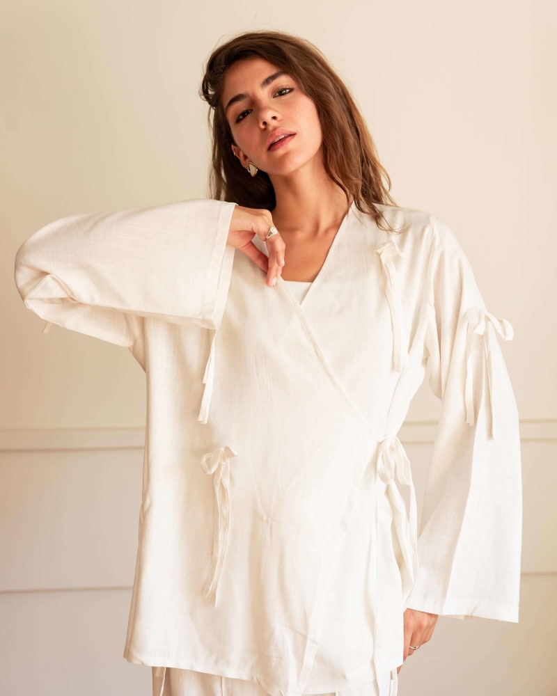 The ribbon blouse - white 