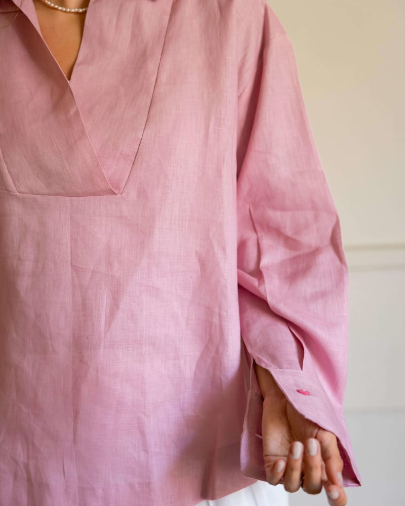 The soft glow top-pink