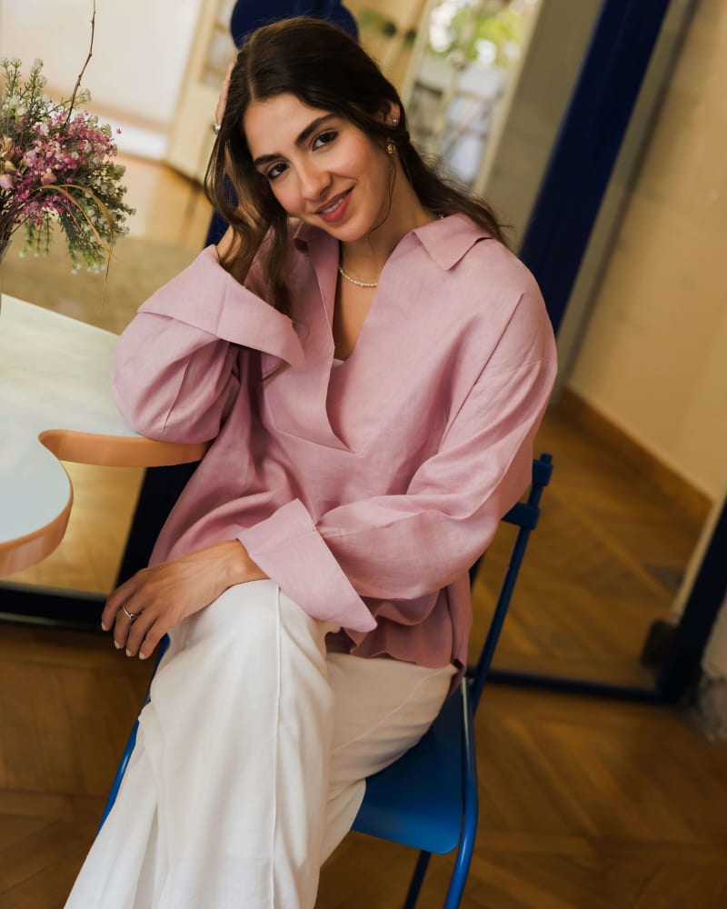 The soft glow top-pink